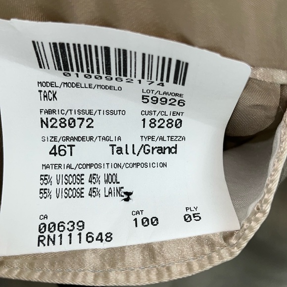 Nautica Sports Jacket Size 46T in EUC. Beige and Blue. 55% Viscose 45% Wool - Picture 5 of 16